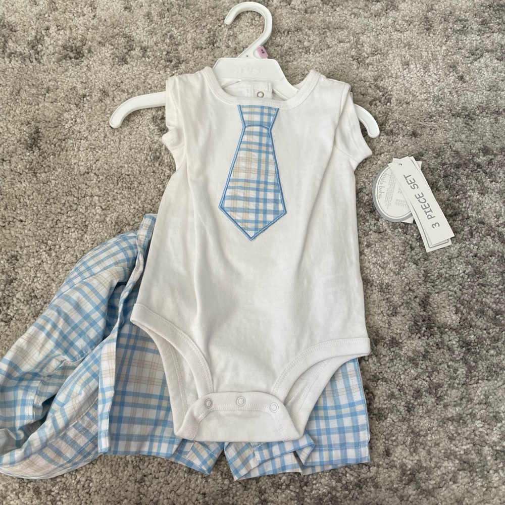 boys and really cute comes with a hat for the beach or anything, shorts, shirt!